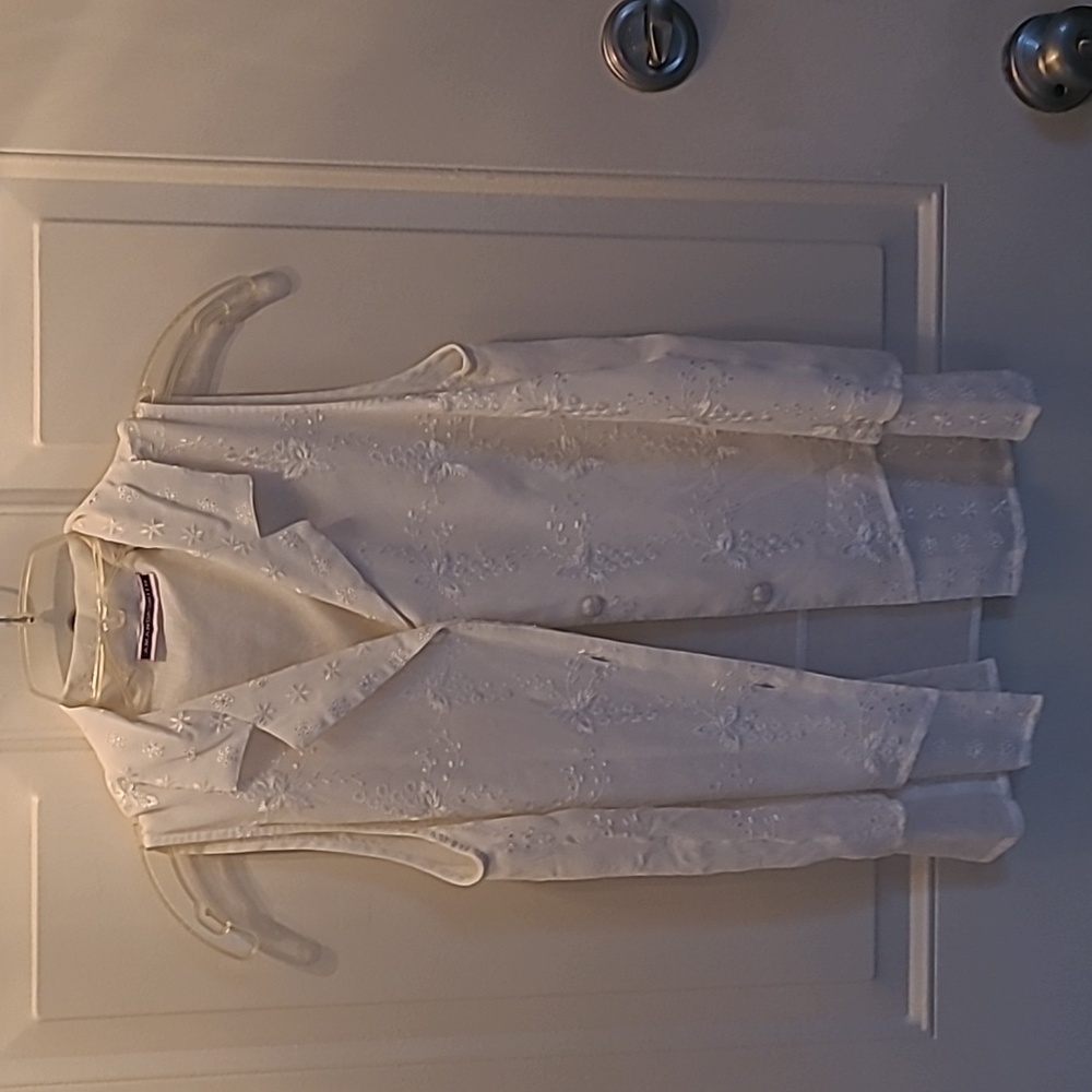 EUC Amanda Smith Women's sleeveless blouse